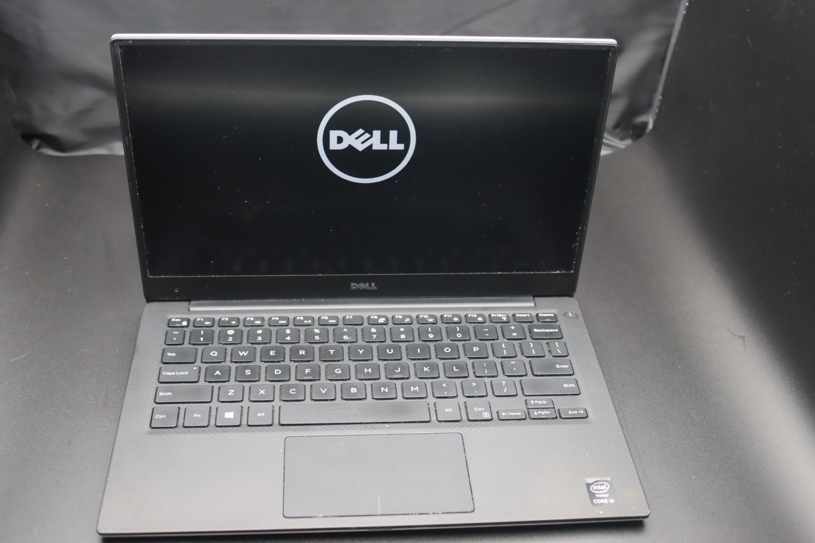 Dell XPS 13 9343, 13.3″ Intel Core i5-5200U, 4GB RAM, 128GB.