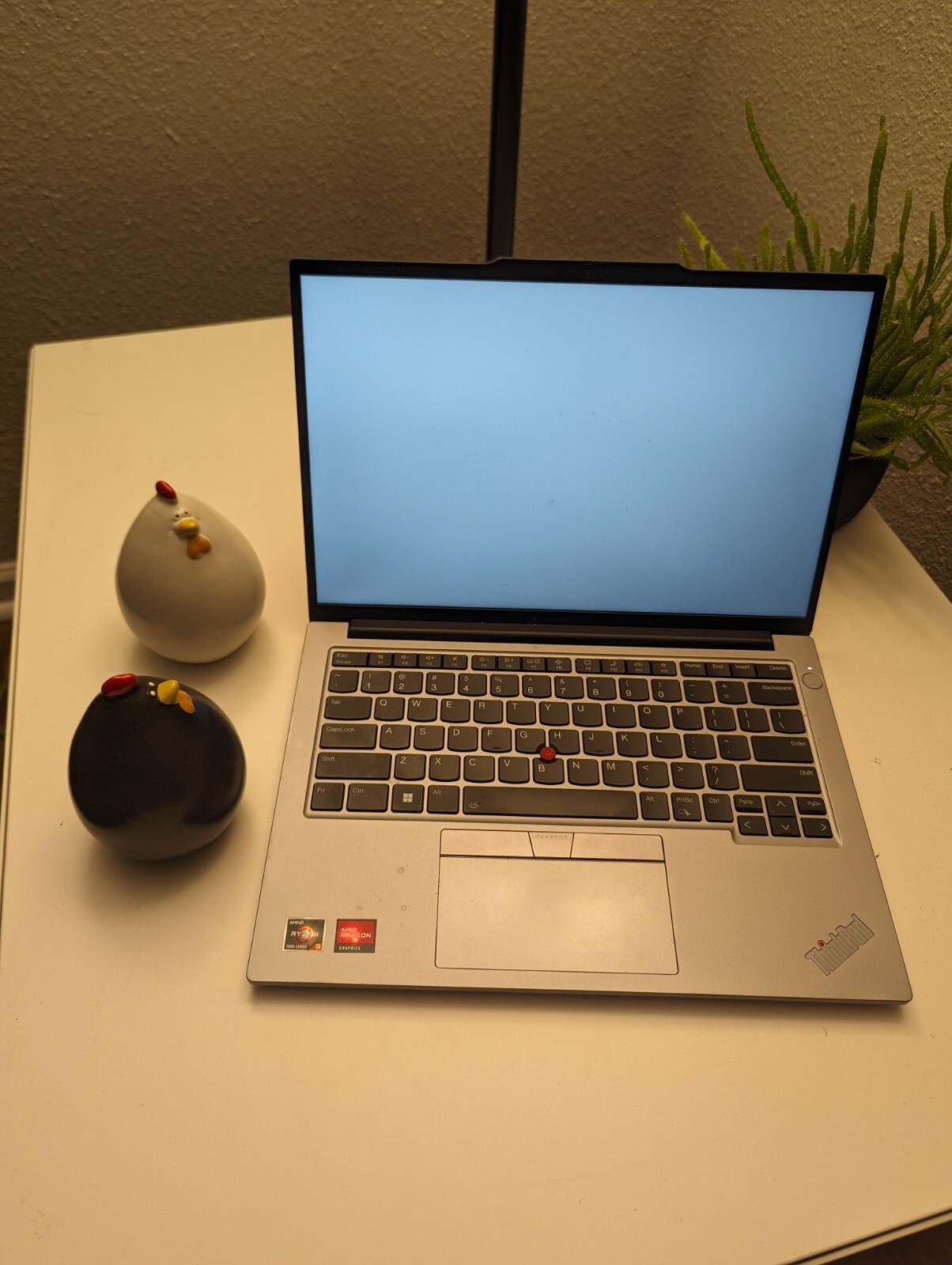 lenovo thinkpad e14 gen 5 AMD 14″ – Arctic Grey