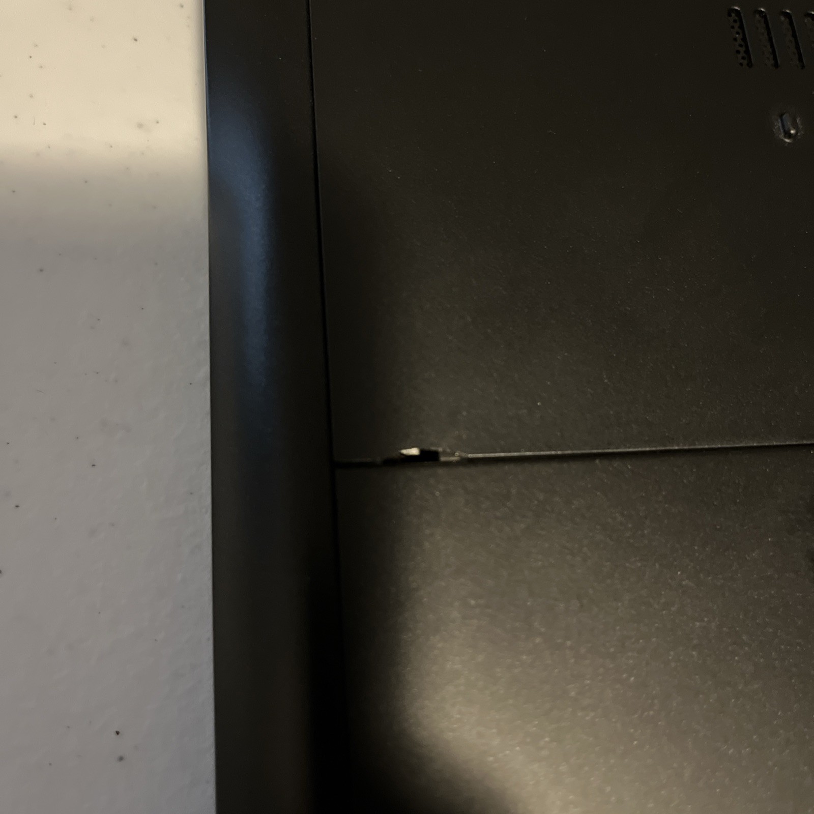 Dell Latitude E7450 14″ Intel Core i5-5300U 8GB RAM No Drive No OS