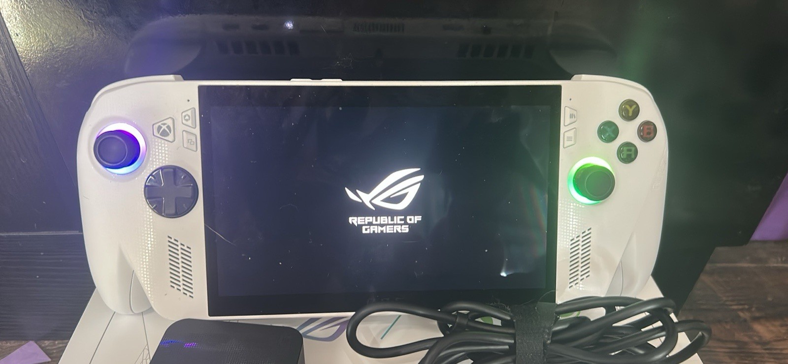 ASUS ROG Ally Handheld Gaming Laptop Touchscreen AMD Ryzen SSD Windows White