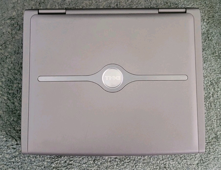Dell Inspiron 1150 15.4″ Intel Pentium 4 2.66GHz 512MB RAM 30GB HDD Win XP