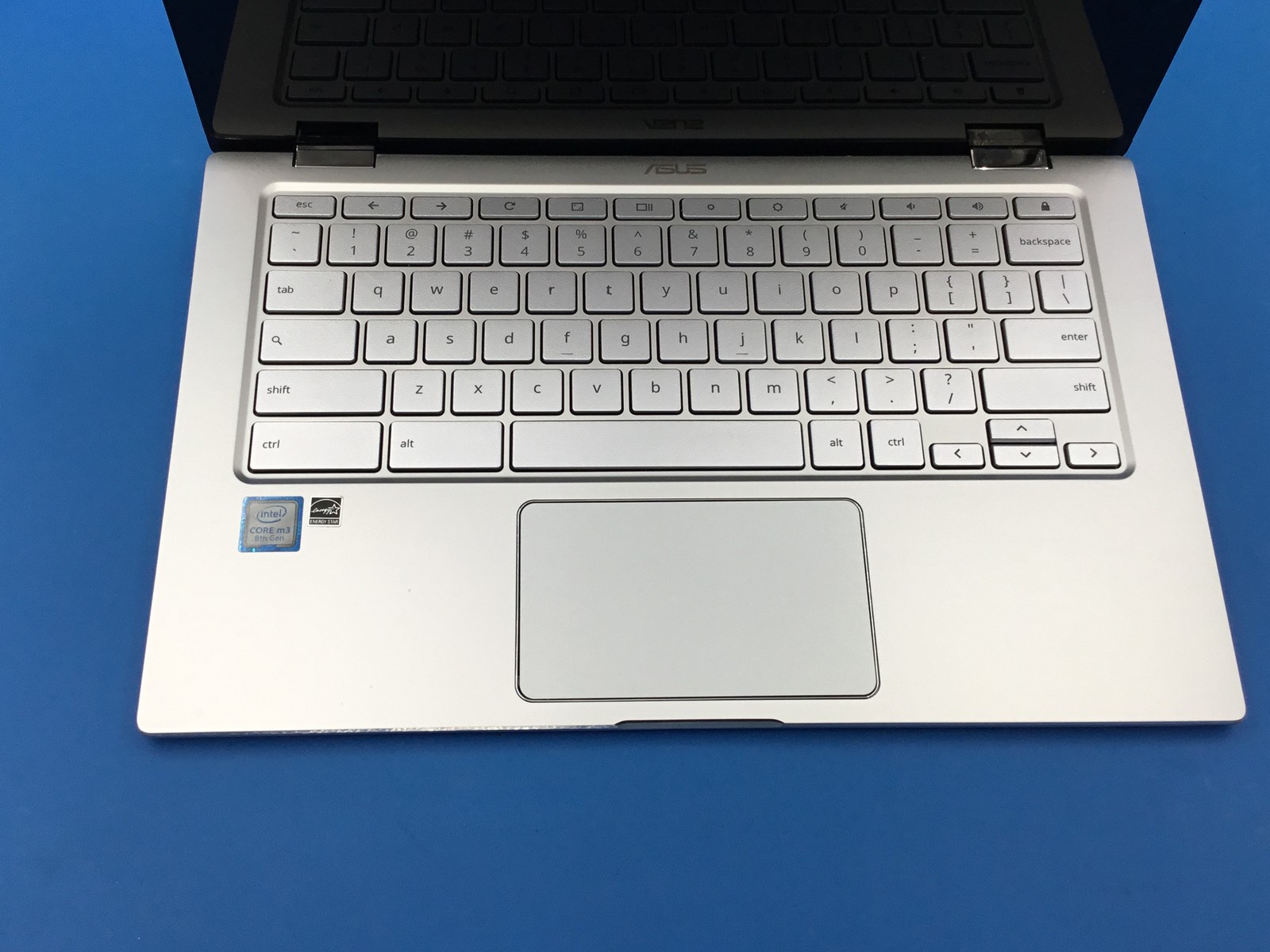 ASUS Chromebook C433T 14″ Full HD Touch 1.1GHz m3-8100Y 4GB RAM 64GB eMMC RESET