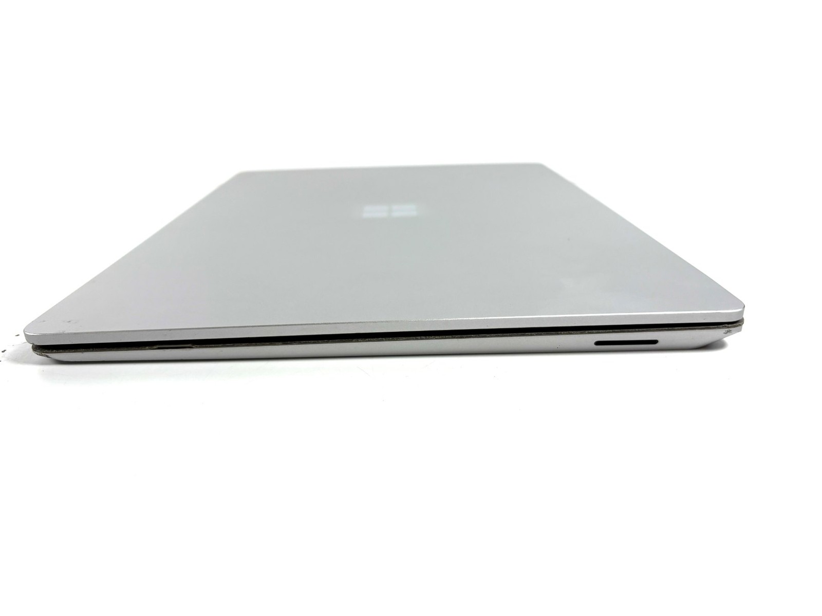 FOR PARTS: Microsoft Surface Laptop 4 – 13.5″ QHD+ Touch, i7, 16GB RAM