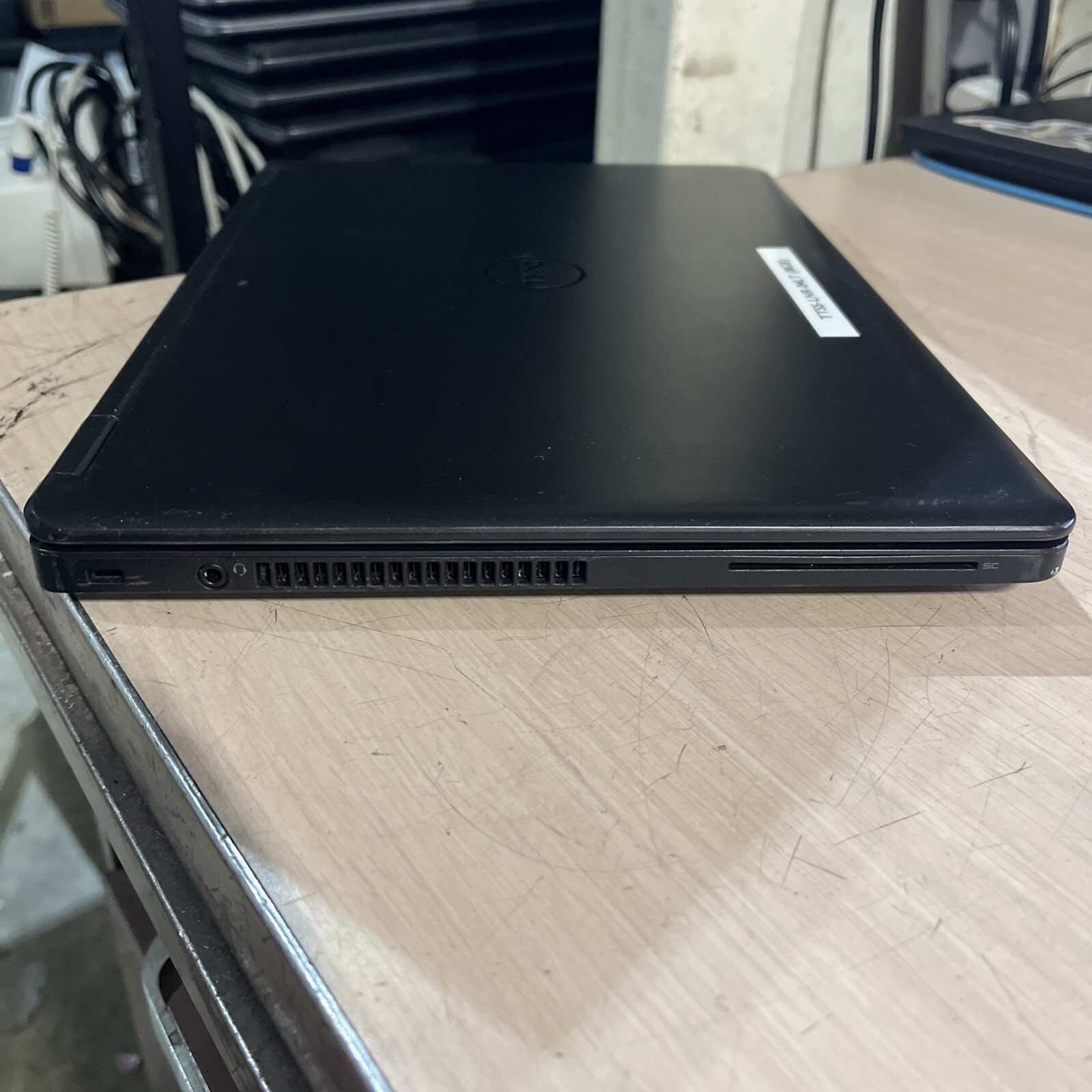 DELL LATITUDE E5450 INTEL CORE I5-5300U 2.30GHZ 8GB RAM NO HD