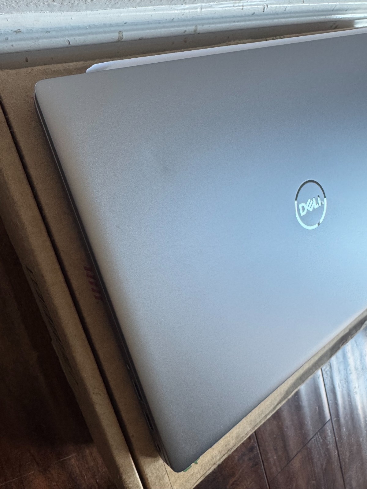 Dell Latitude 7450 14″ FHD+ Ultra 7 165U vPro 16GB Ram 2TB SSD W11P + Wnty