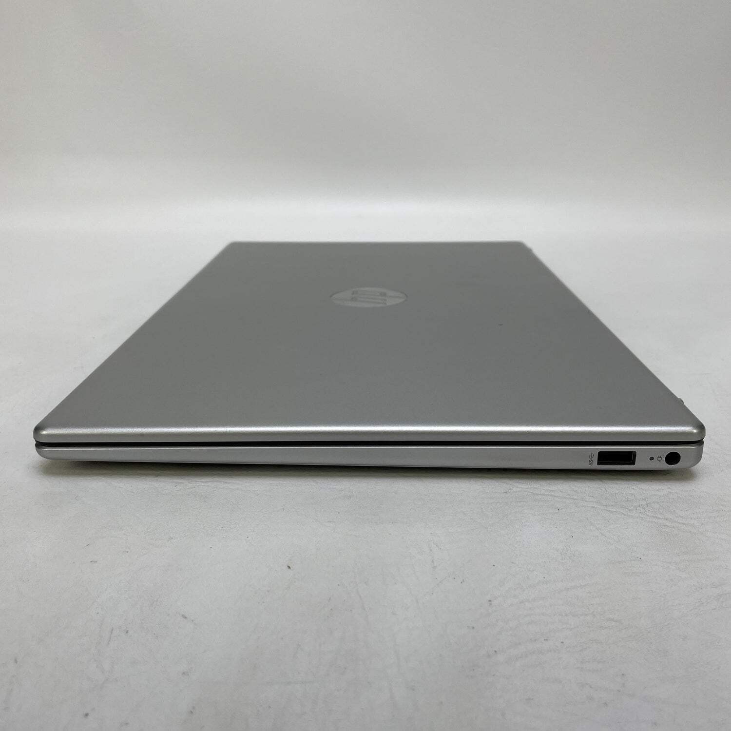 HP Laptop 15-FD0025ST 15.6″ i5-1335U 1.3GHz 8GB RAM 256GB SSD