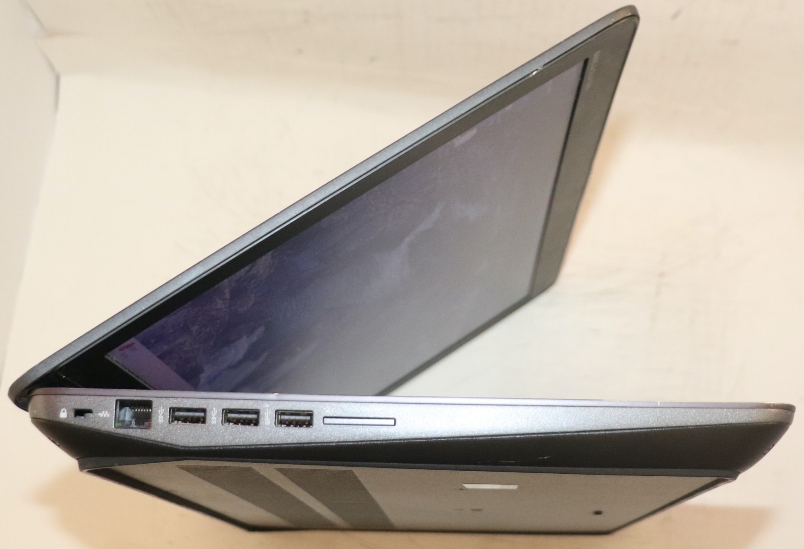 HP ZBOOK 17 G3 Workstation|Intel core i7@2.70GHz|32GB RAM|256 SSD|WIN11|NVIDIA