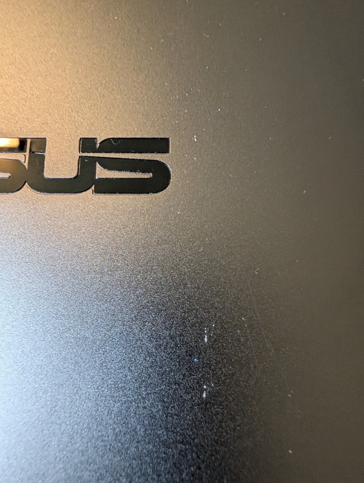ASUS Zenbook Q415M 14″ OLED Touch WUGA Core Ultra 5 125H 512GB NVMe 8GB RAM