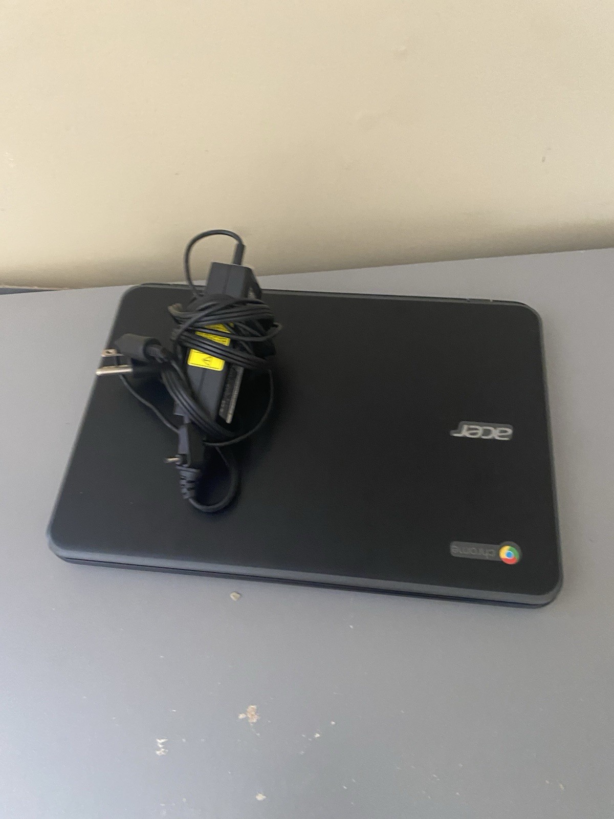 Acer Chromebook Intel i3-1115G4 6.1in Chrome OS Black Laptop w/ Charger