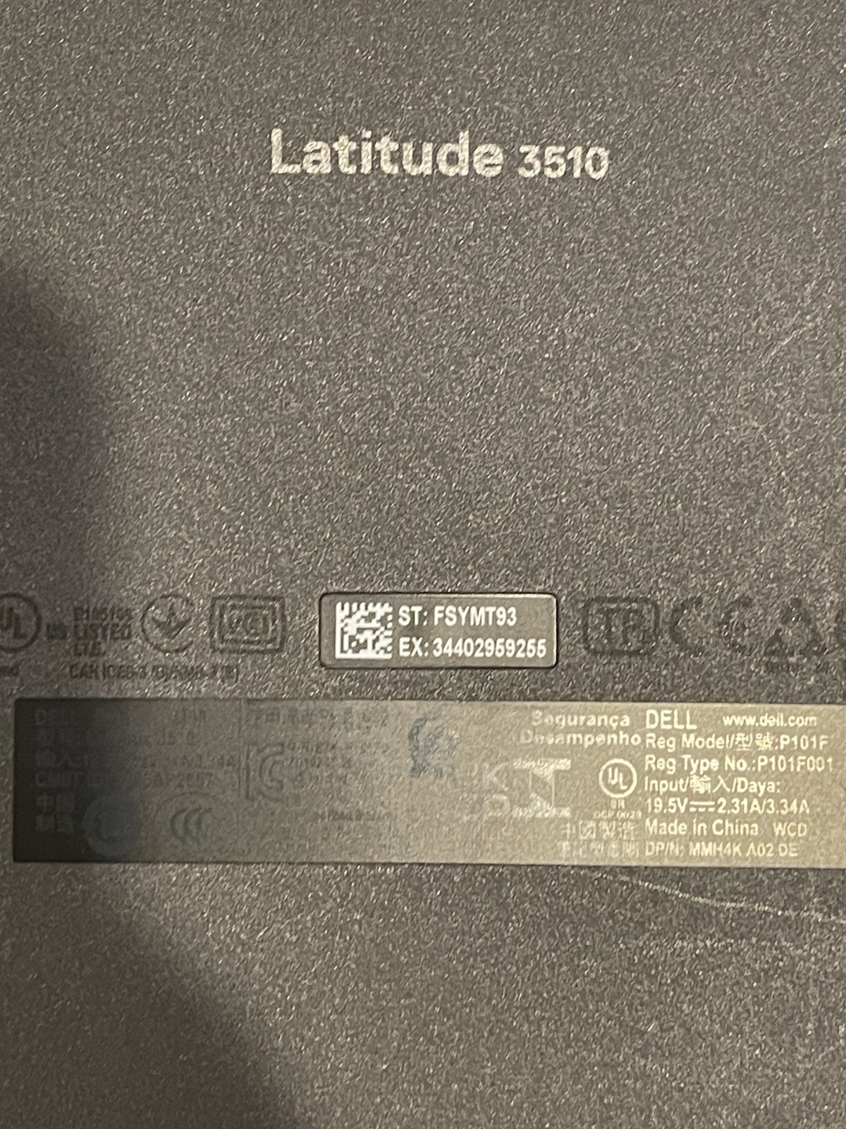 dell latitude 3510 i5-10210u 32gb Ram 1 Tb M.2 SSD Win 11 Pro With Charger