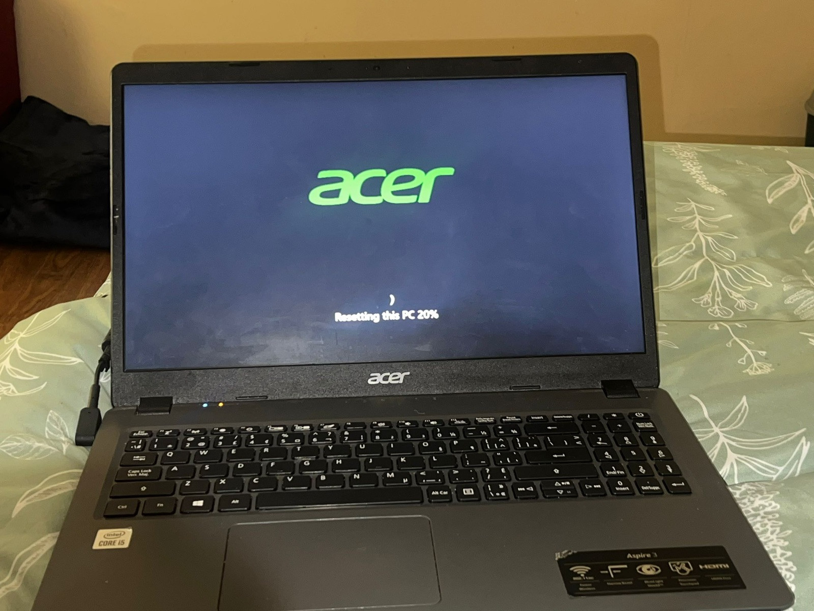 Acer – Intel Core i5-1035G1 CPU @ 1.00 GHz 1.19 GHz Ram – 8 GB