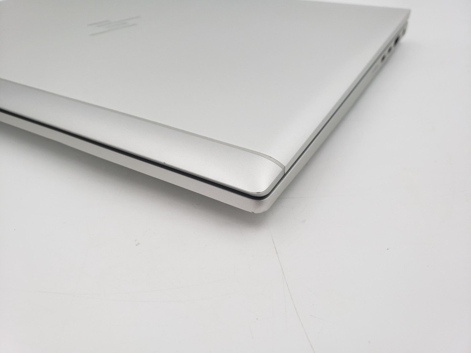 HP EliteBook 840 G8 i7-1165G7 2.80GHz 16GB Ram 512GB SSD Win 11 Pro