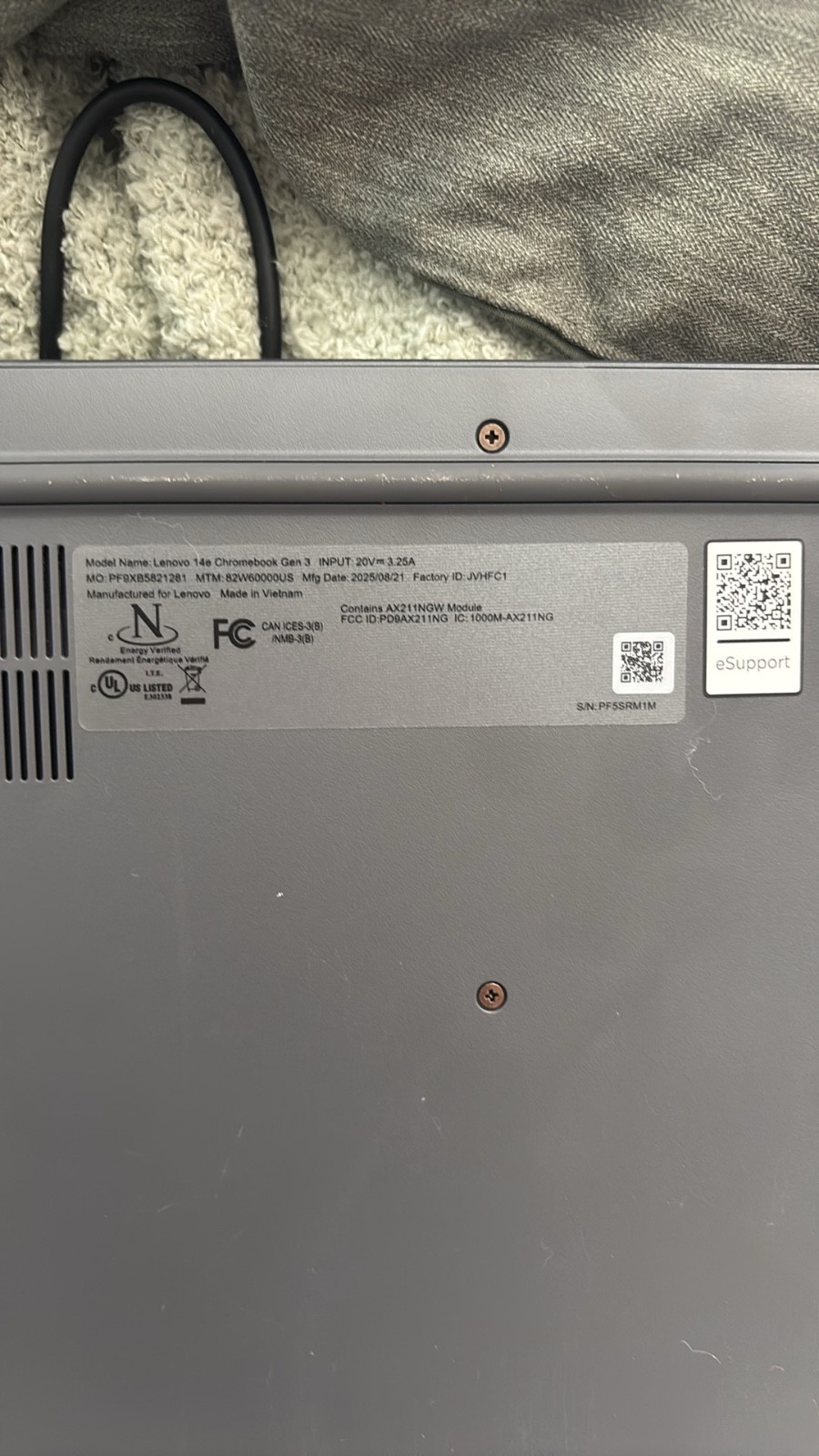 chromebook laptop brand new no box with charger