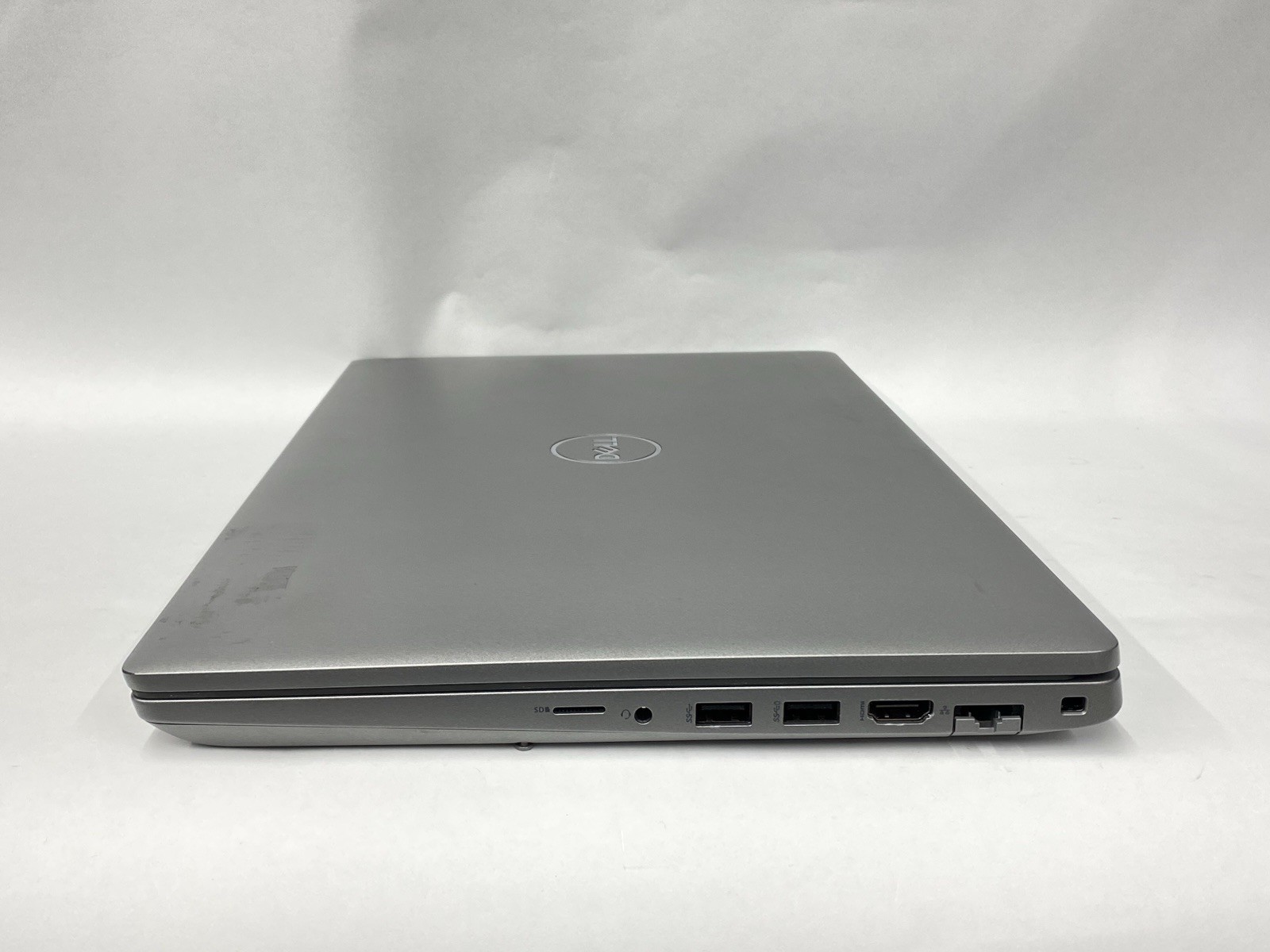 Dell Precision 3561 – FHD – i7-11850H – No RAM/SSD/OS – READ