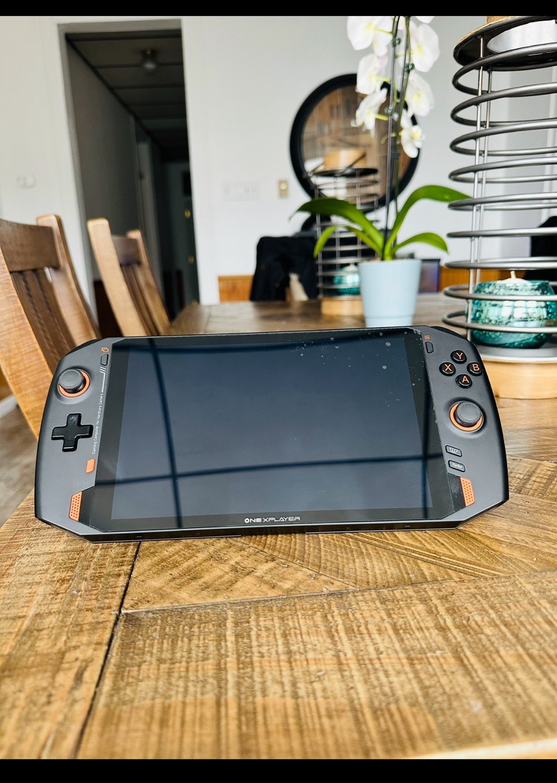 OneXPlayer UMPC Gaming Handheld Windows 11 8.4″ Black Orange Touchscreen Wi-Fi