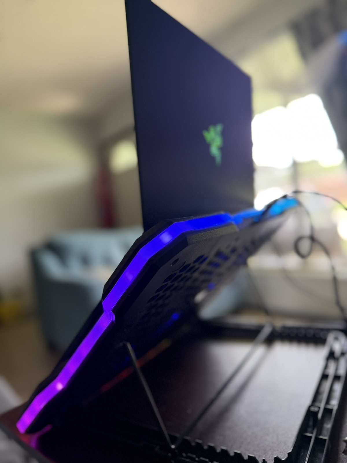 2023 Razer Blade 14 RZ09-0482 Ryzen 9 7940HS Radeon RTX 4070 16GB 1TB QHD+ 240Hz