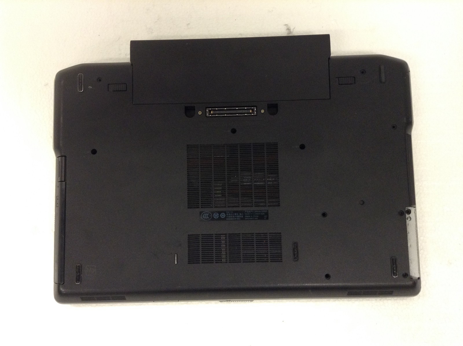 Dell Latitude E6520 Laptop i7-2720QM 2.2GHz 8GB 15.6″ NO HD, For Parts FREE SHIP