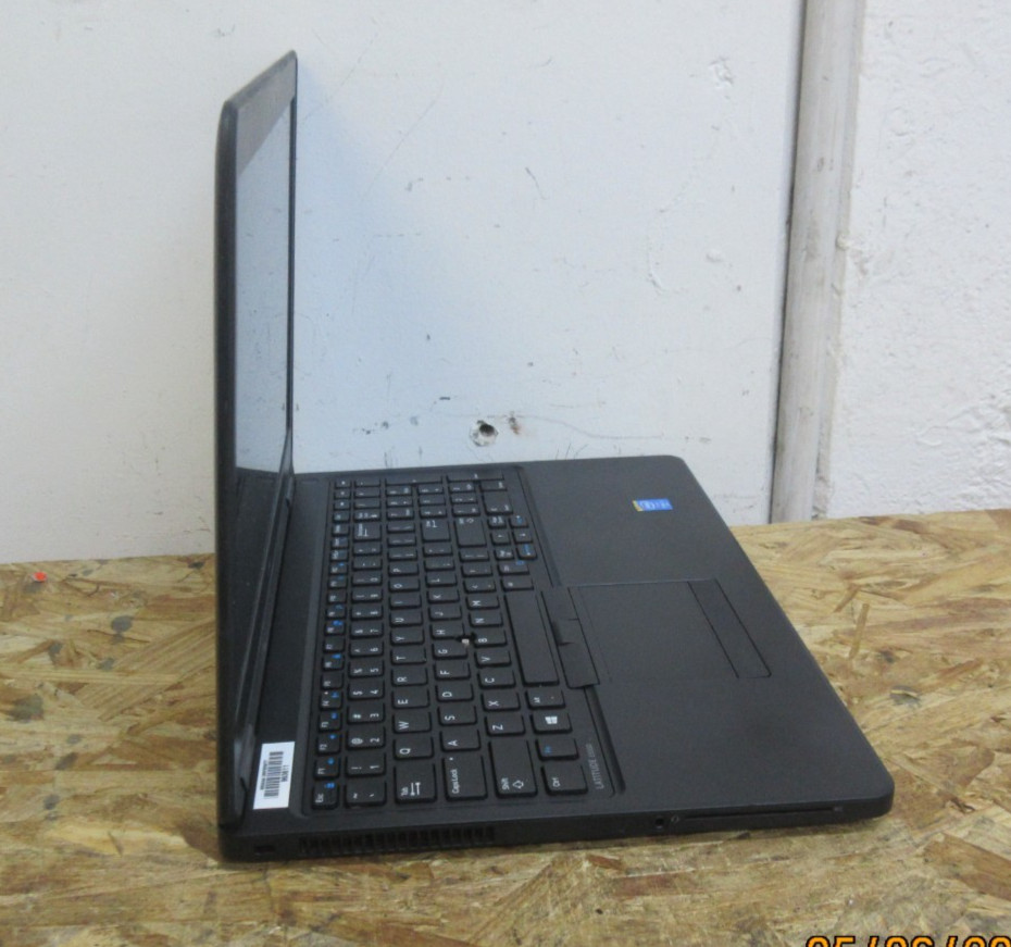 Dell Latitude E5550 Laptop i7 – 5600U @ 2.60GHz 8GB RAM 256GB SSD W11P READ DESC