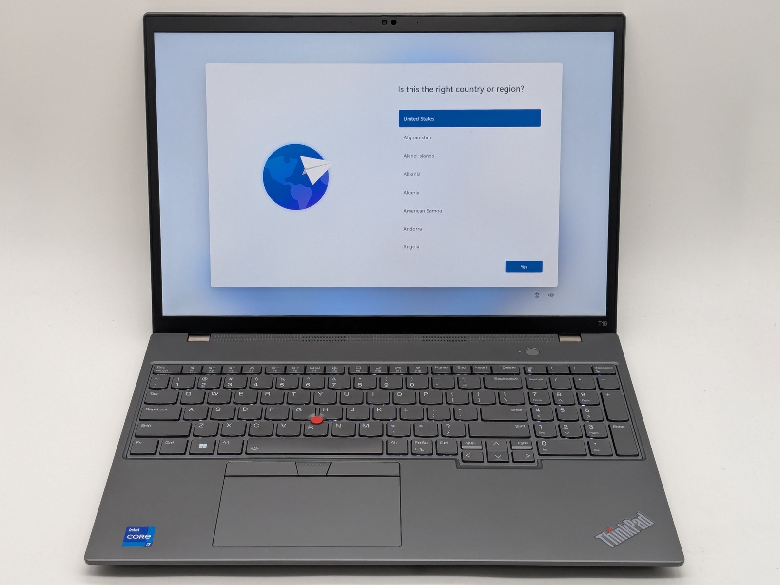Lenovo ThinkPad T16 Gen 2 16″ Touch i7-1355U 16GB 512GB SSD Win 11 Pro