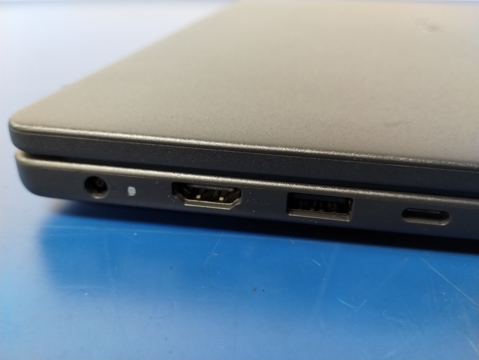 DELL 16 DC16250 MRYT3 Intel Core 7-150U, 1.80 GHz, 16 GB RAM, 1 TB NVMe