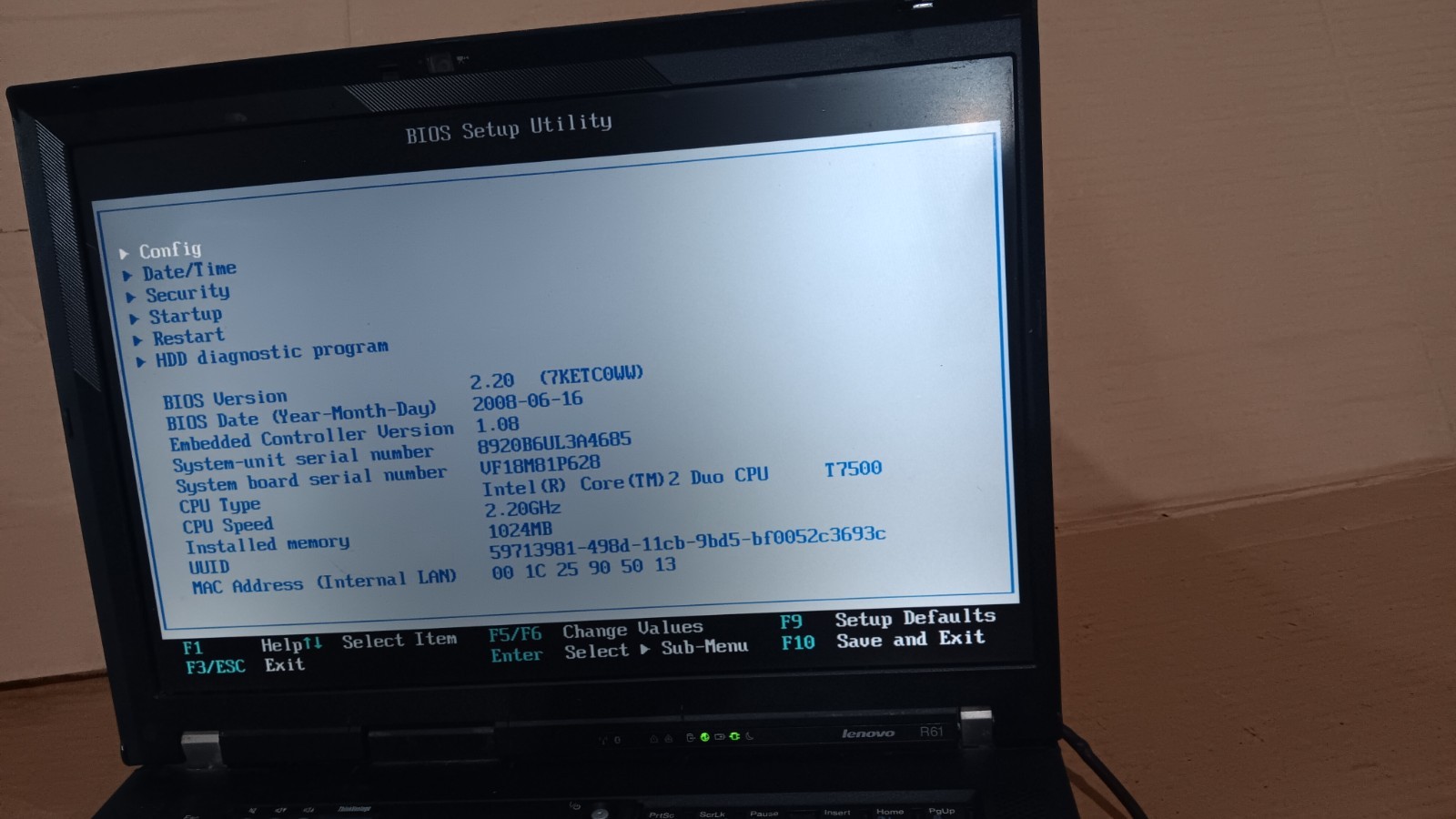 Lenovo ThinkPad R61 Laptop Intel C2D T7500 @ 2.20 GHz, 15.4″ LCD Screen 8932
