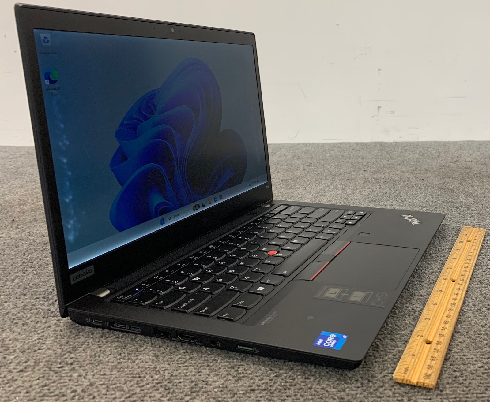 Lenovo ThinkPad T14 Gen 2i 14″ Touch Laptop i7-1185G7 16GB RAM 512GB NVMe, As Is