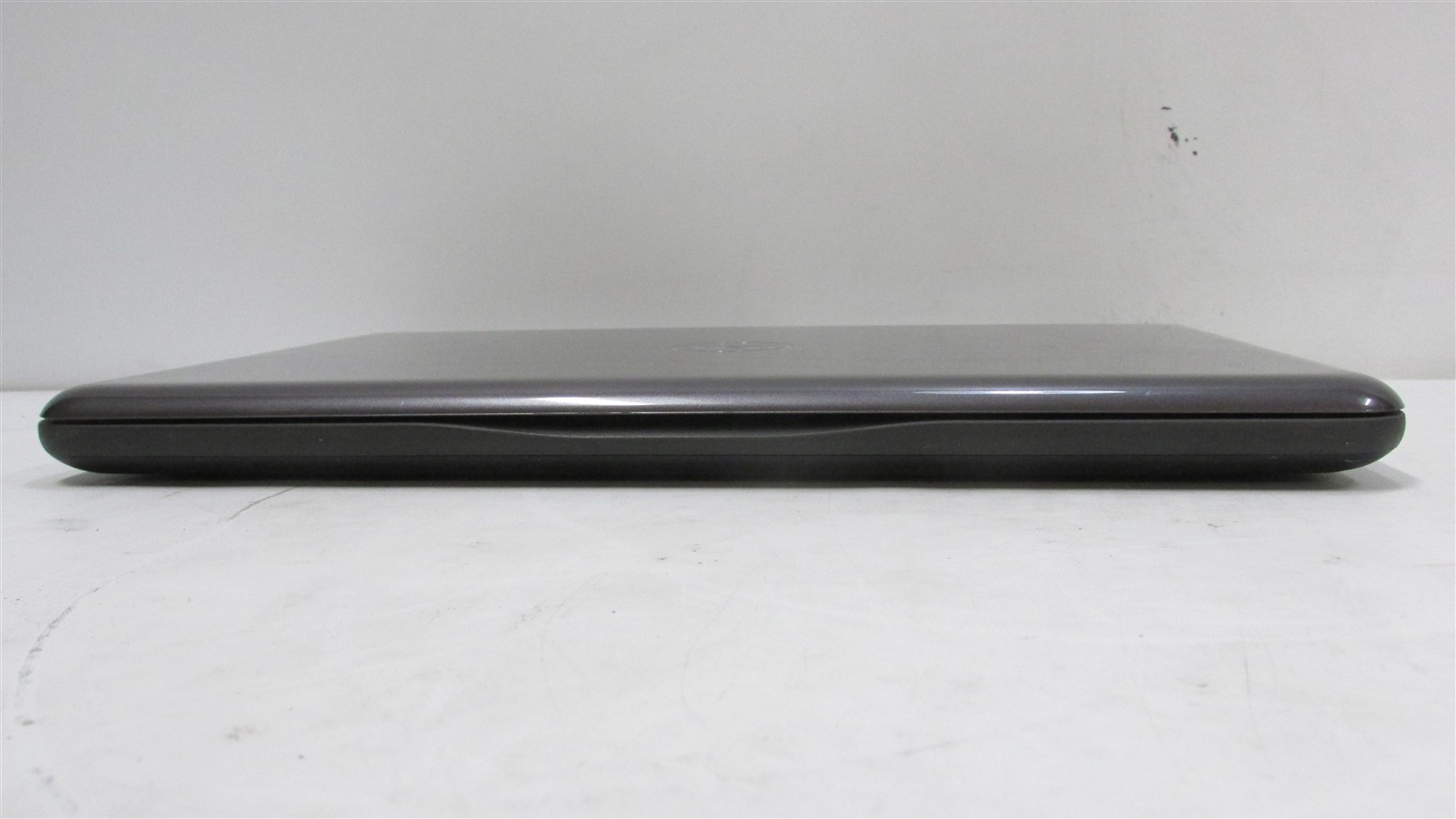 Dell Latitude 3380 i3-6006U 2.0GHz 4GB RAM 500GB HDD 13.3″ Win 10 Pro COSM DMG