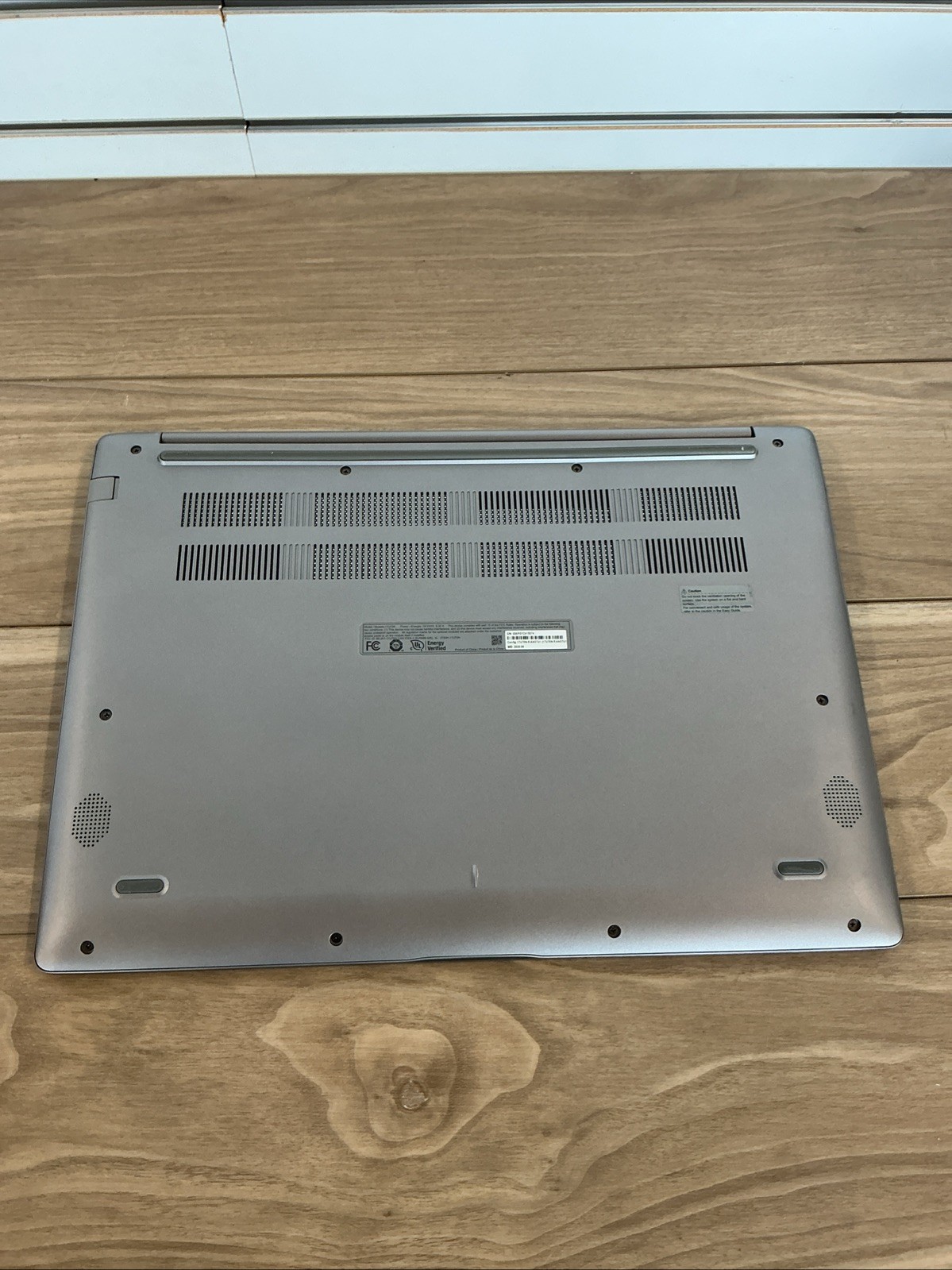 LG 17U7ON-R.AAS7U1 LAPTOP LG ULTRA PC 17” laptop-intel core i5-16GB memory-51