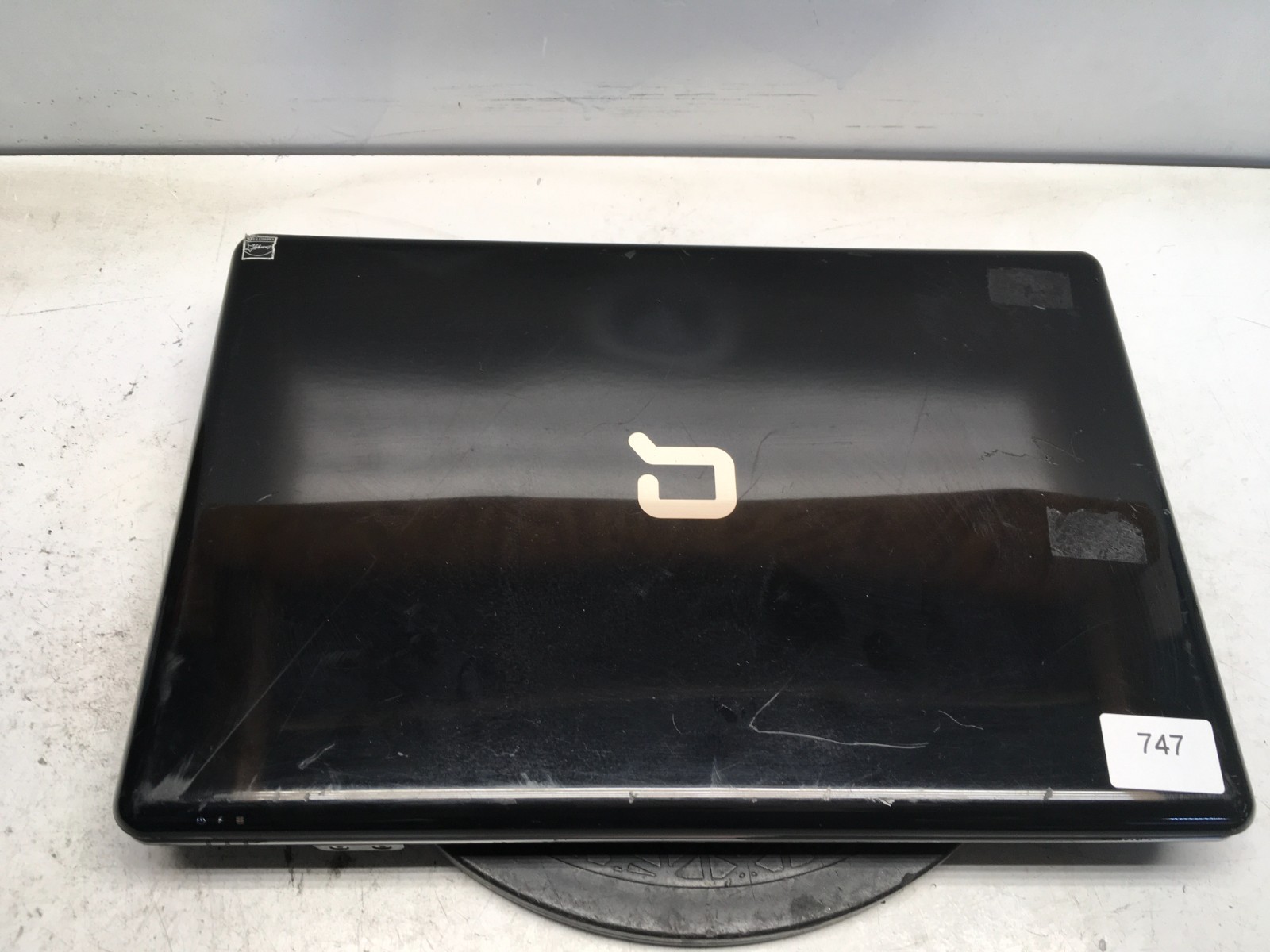 Compaq Presario CQ61 AMD Athlon II Dual-Core M300 2000MHz 3 GB NO HDD READ