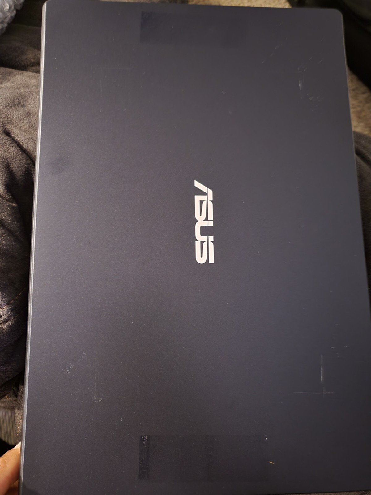 ASUS 14” E410M (64GB eMMC Intel Celeron N4020 +4GB RAM) -Win11-