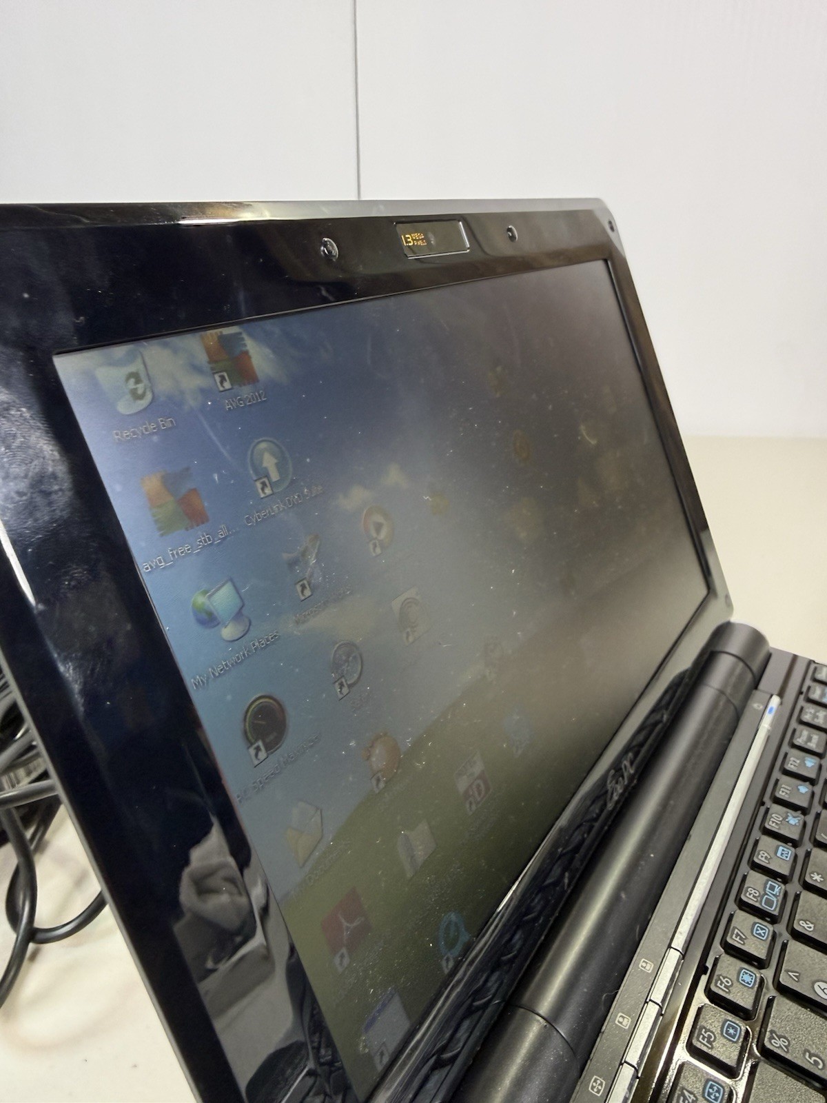 ASUS EEE PC 1000HE 10″ Screen Windows 7 READ