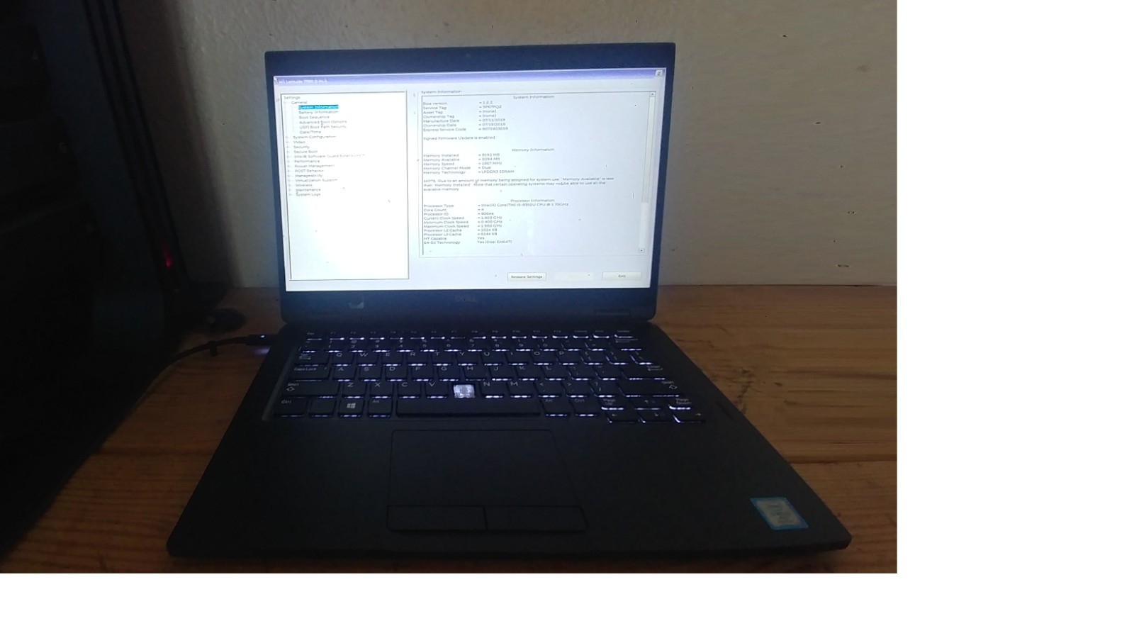 Dell Latitude 7390 2-in-1 touch i5-8350U 8GB RAM 13.3 inches USB-C – for parts