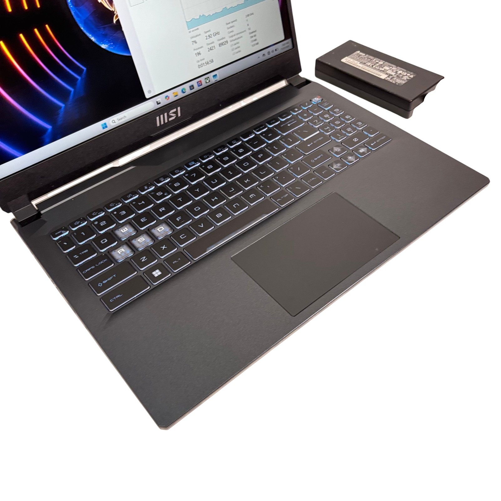 MSI Cyborg 15 A12VF-215US Core i5-12450H 2GHz RTX 4060 16GB RAM 512GB SSD 15.6”