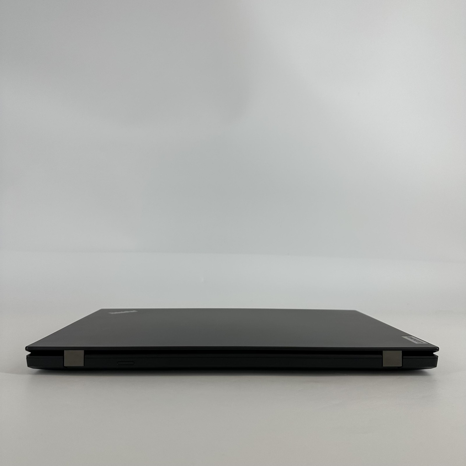 Lenovo ThinkPad P15v Gen 3 Black FHD 2.3 GHz i7-12700H 32GB 2TB/2TB Very Good