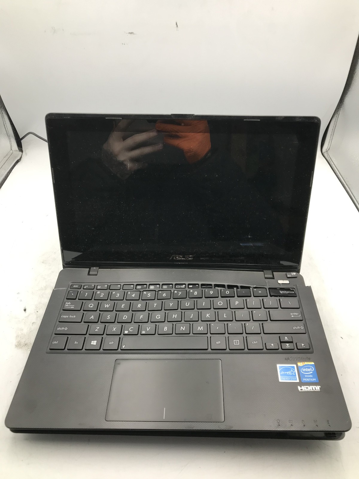 ASUS X200CA NOTEBOOK – FOR PARTS/REPAIR – INTEL PENTIUM 2117U – 2GB RAM -READ-BB