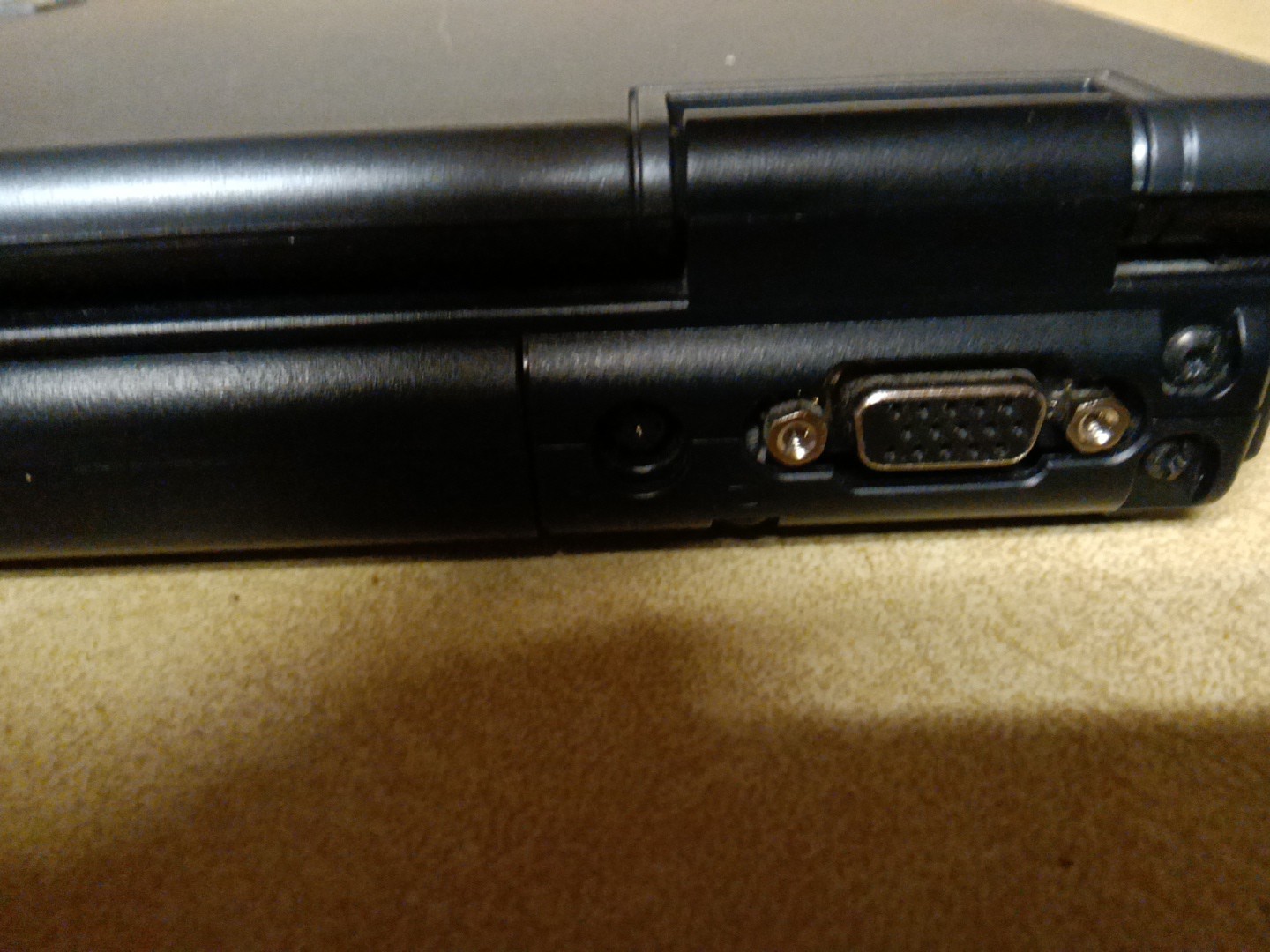 HP Compaq NX 7400 laptop DVD player. Don’t have charger. Being sold as is parts.
