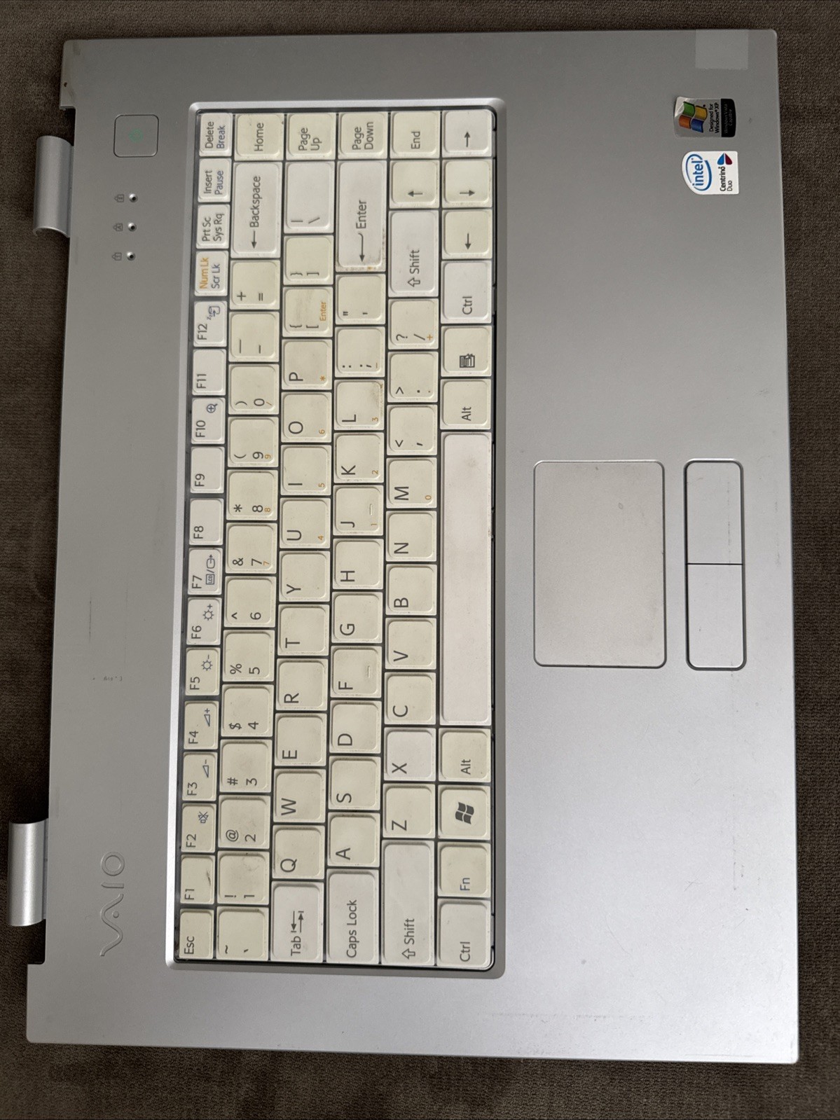 Sony Vaio VGN-N130G Core Duo @ 1.6GHz 1GB RAM, NO HD – PARTS!