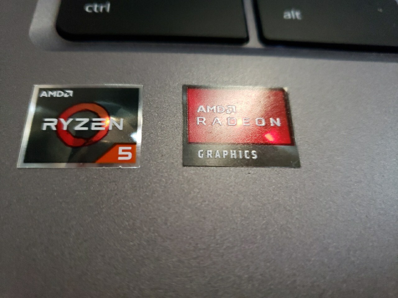 Acer Chromebook Spin 514 CP514-1HH-R0SS 14″ (128GB SSD, AMD Ryzen 5 3000 Series,