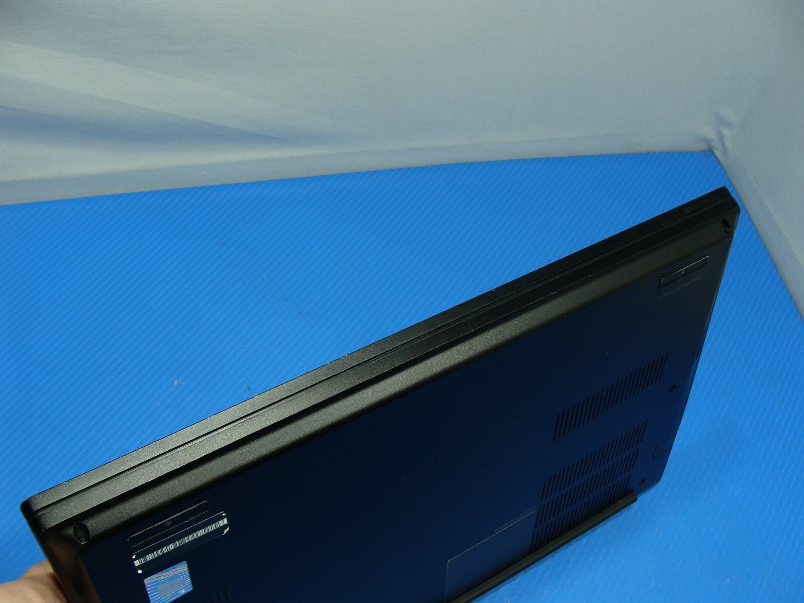 Lenovo ThinkPad E14 Gen 2 14″FHD i5-1135G7 2.4GHz 8GB 256GB SSD Warranty10/2024