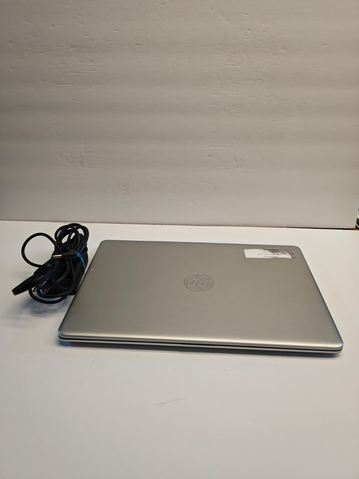 HP 15 dy2703dx Touch Core i5 11th Gen 12GB Ram 512GB SSD NVME Windows 11 Pro