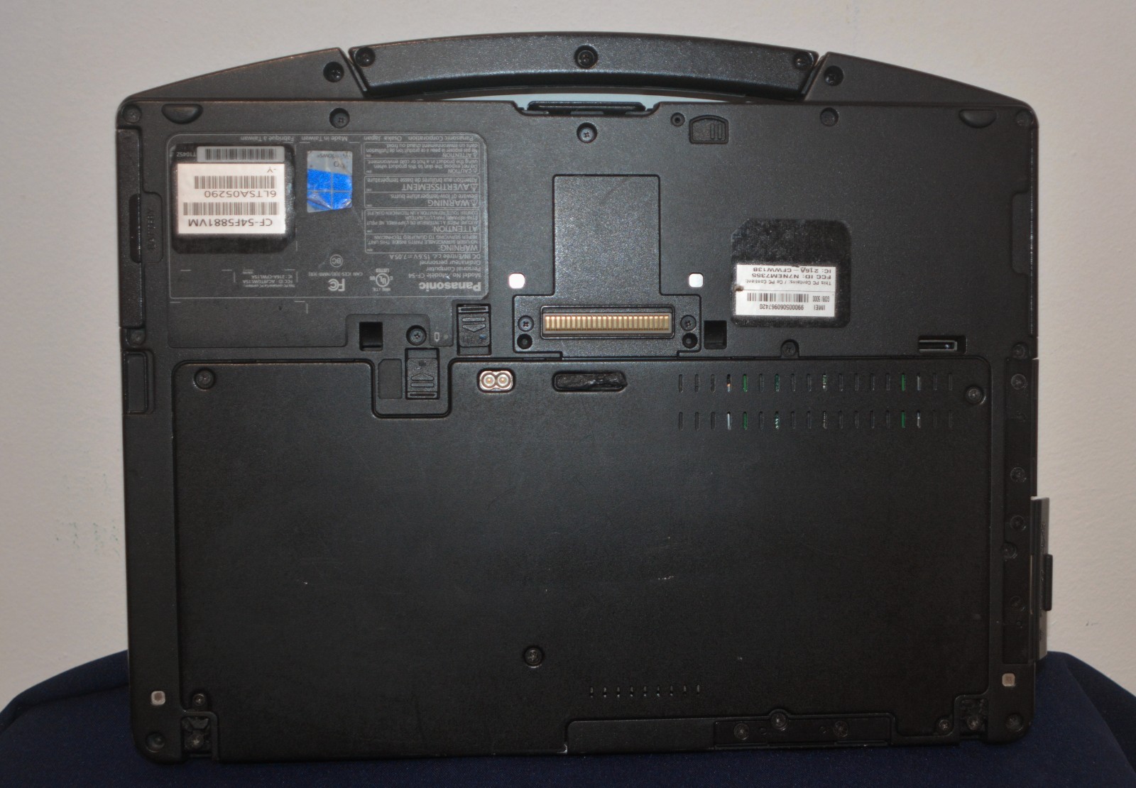 Panasonic Toughbook CF-54 Intel i5-6300U 16GB Ram No HD NO AC READ DISC.