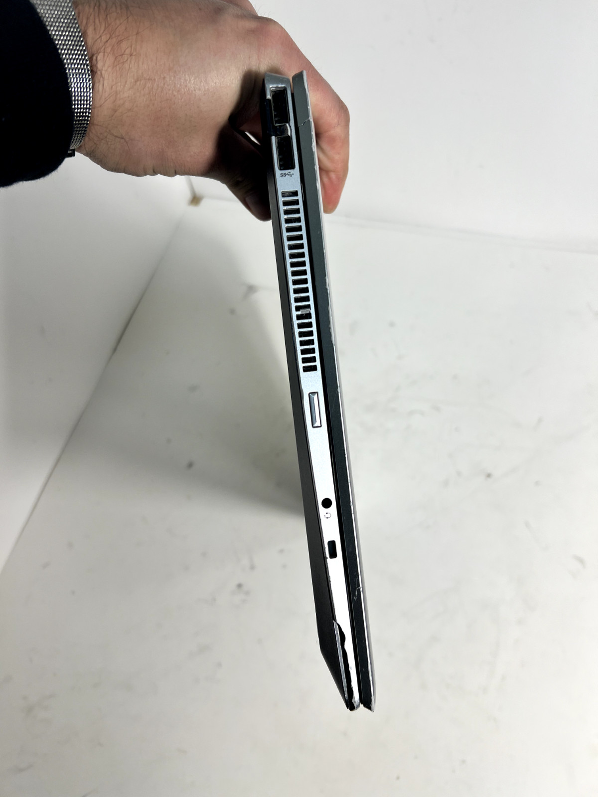2-in1 HP Pavilion x360 Convertible 15″ i5-10210U 1.6GHz 16GB RAM 256GB SSD Win11
