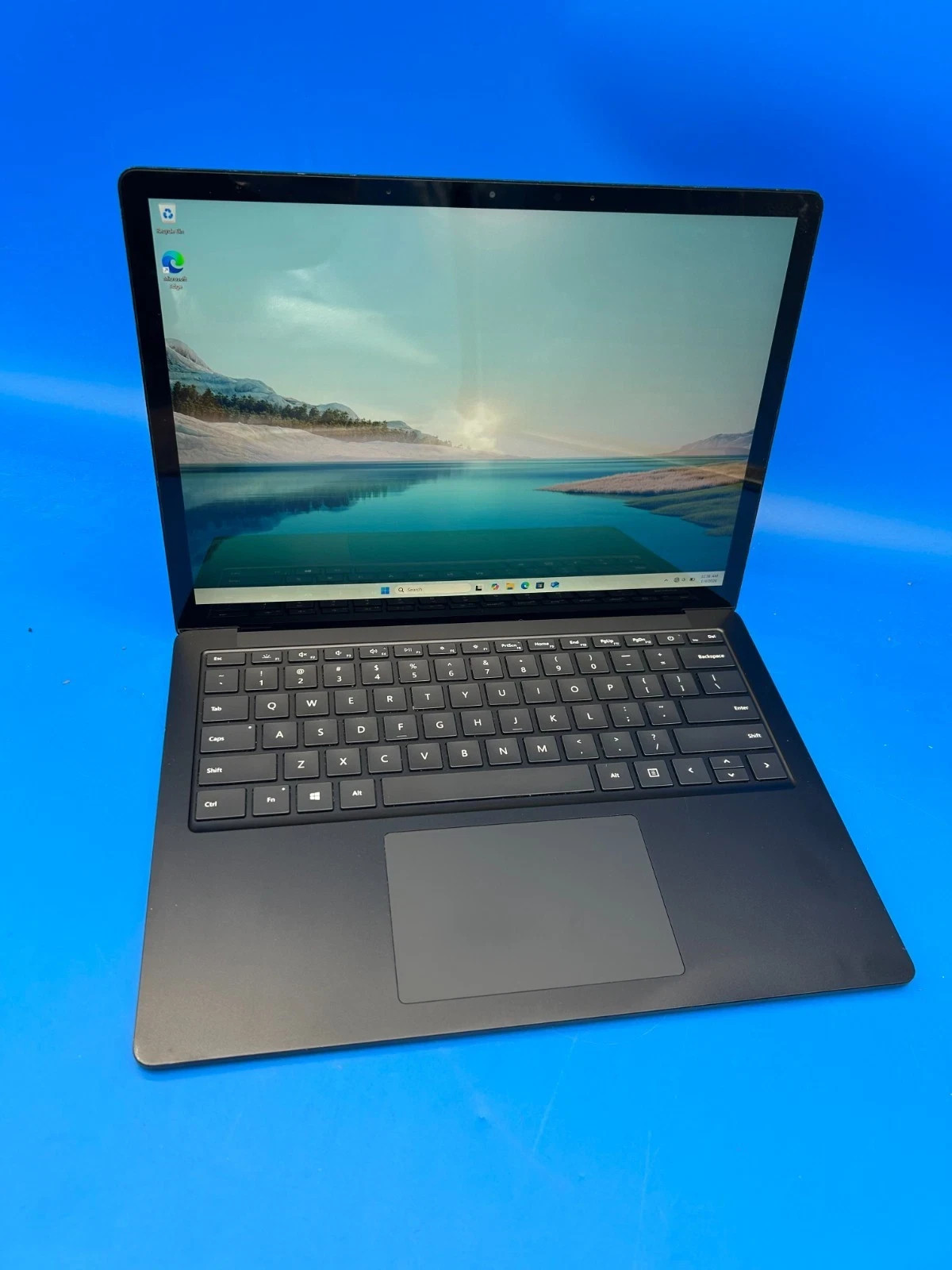 Microsoft Surface Laptop – 16GB 500GB – Intel i7 – Windows 11 Pro – Free Ship