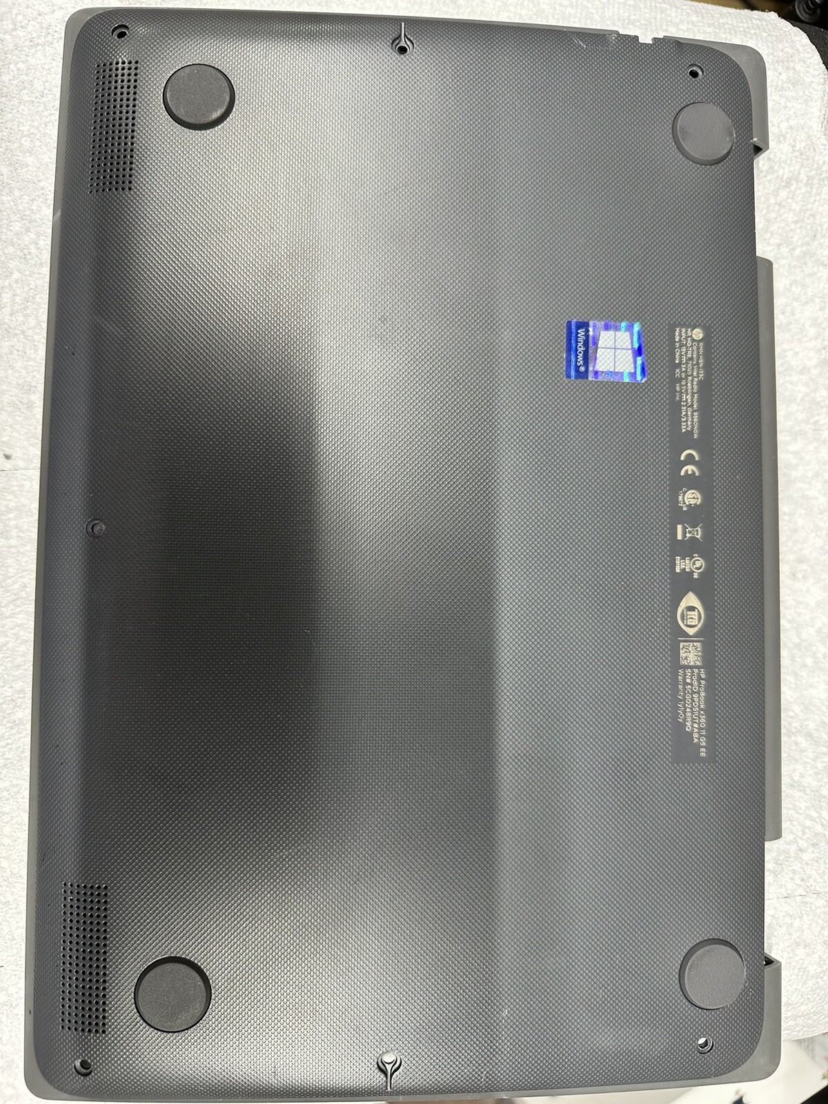 HP ProBook x360 11 G5 EE back L83972-001