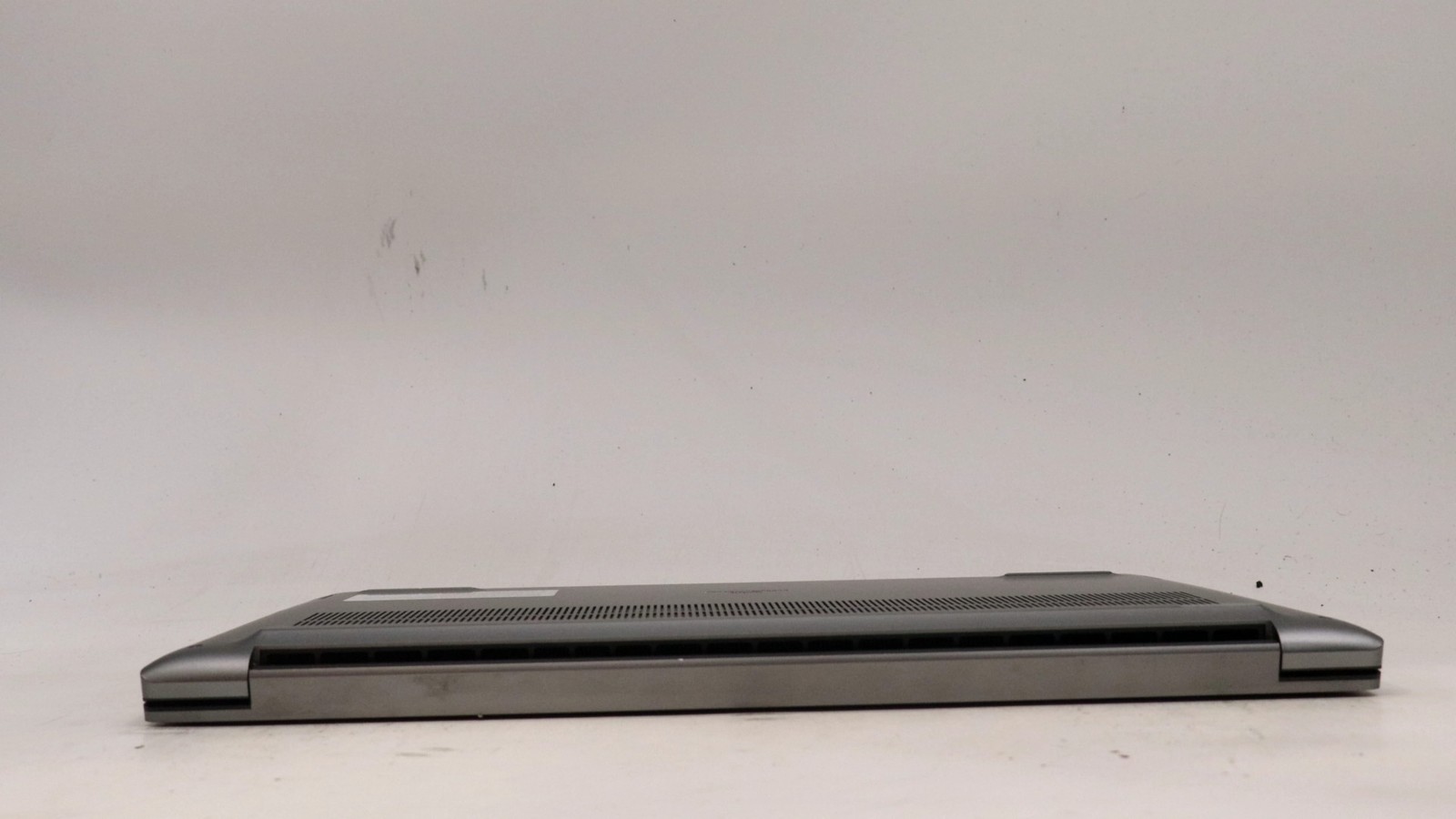 Dell Precision 5680 16″ i5-13600h 16GB 256GB – Very Good