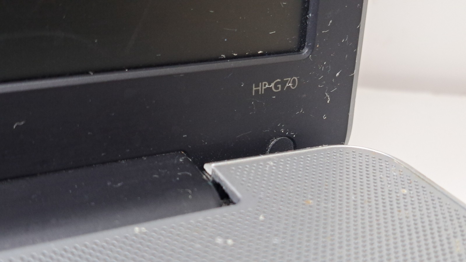 HP G70-460US 17.0″ Laptop Intel Core 2 Duo Notebook No Battery For Parts/Repair