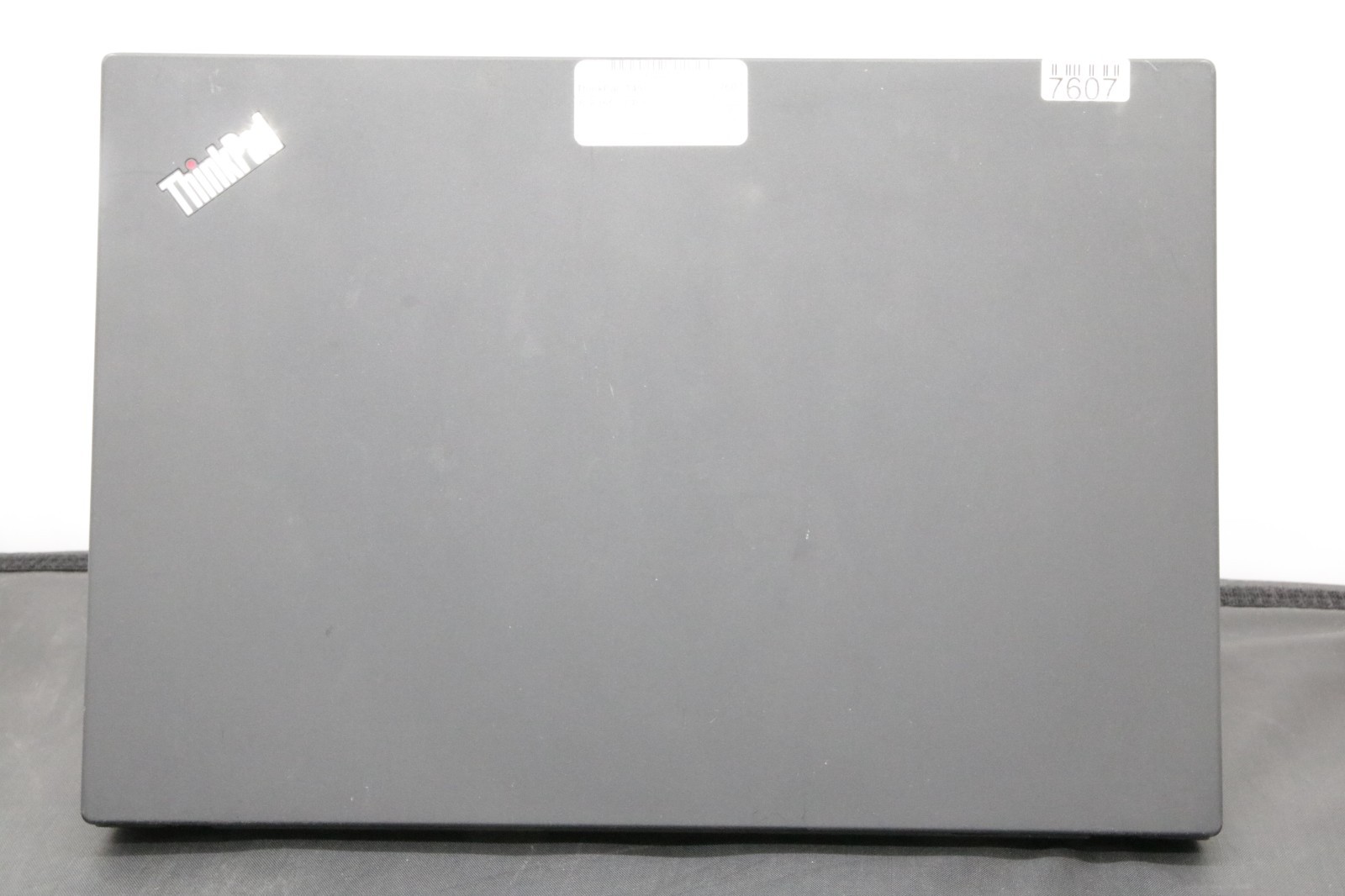 Lenovo ThinkPad T490 – i5-8365U – 8GB, 256GB, Windows 11 +Adapter (B Grade Worn)