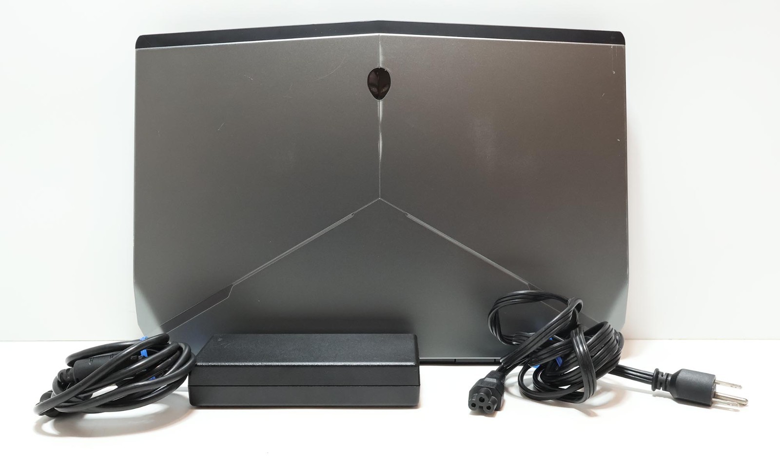 Dell Alienware 15 R2 Core i5-6300HQ 2.3GHz 8GB 128GB 1TB GTX 965M 15.4″