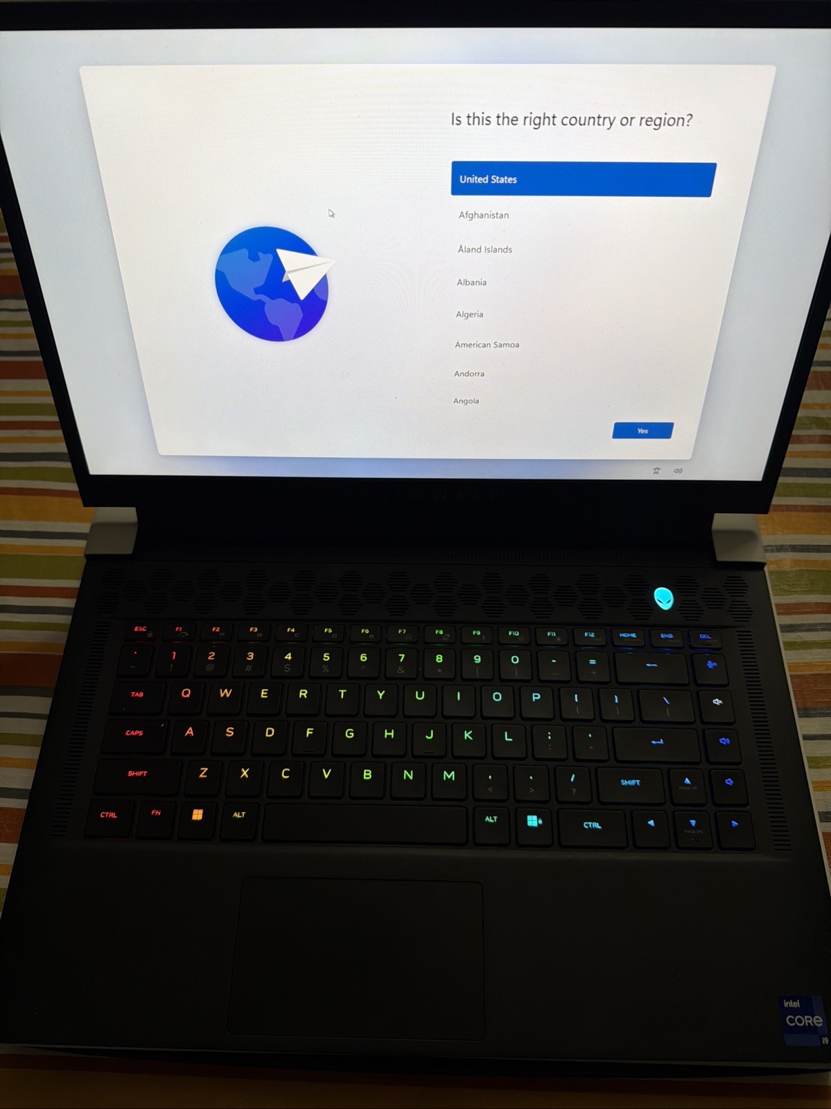 Alienware x15 R2 15.6″ FHD 360Hz Gaming Laptop – i9-12900H – RTX 3070 – 32GB RAM