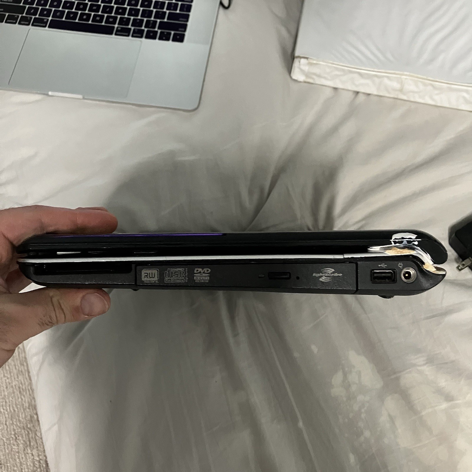HP Pavilion dv6000 15.4in. Notebook/Laptop – For Parts Or Not Working